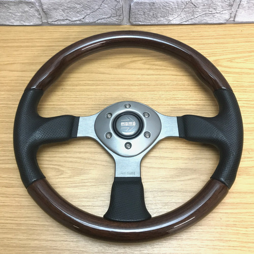 Genuine momo fighter zebrano - momo,